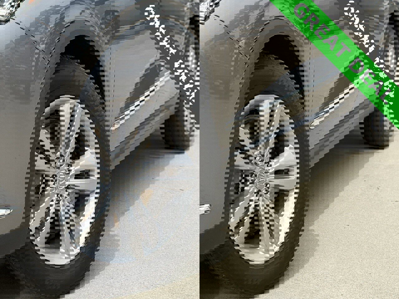 Used 2024 Acura MDX FWD image 10