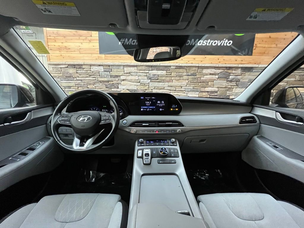 Used 2022 Hyundai Palisade SEL w/ Winter Package AWD/4WD image 16
