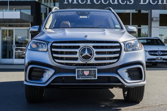 New 2026 Mercedes-Benz GLS 450 4MATIC image 2