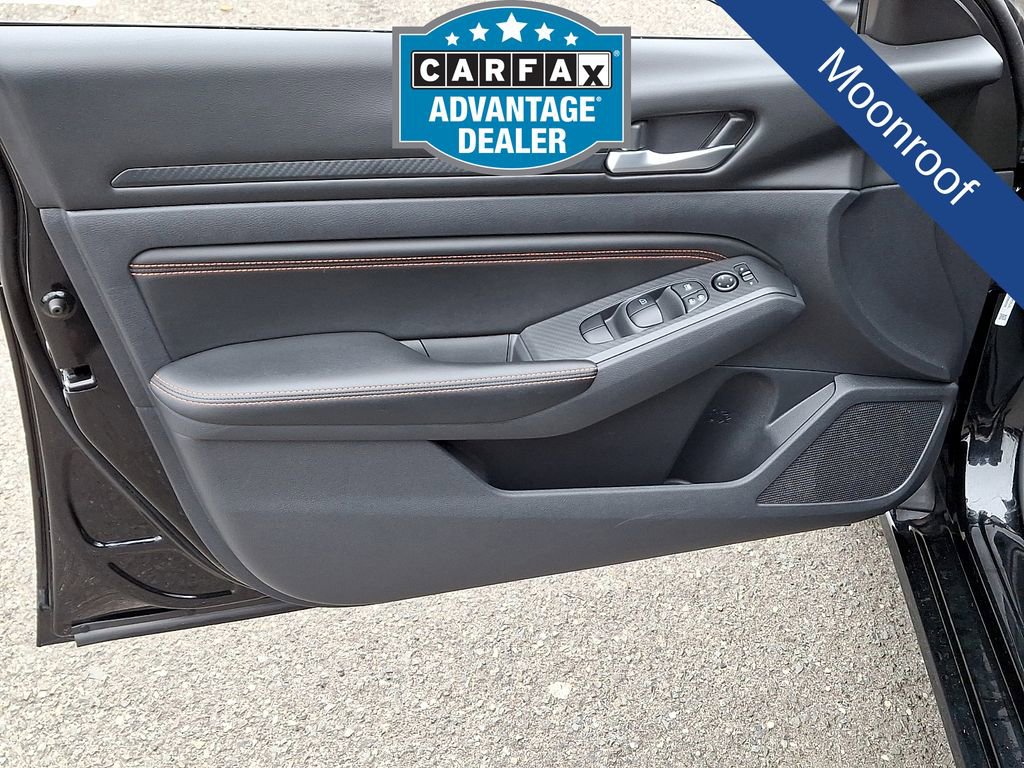 Used 2021 Nissan Altima 2.5 SR w/ SR Premium Package image 11