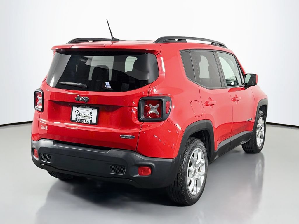 Used 2017 Jeep Renegade Latitude FWD image 7