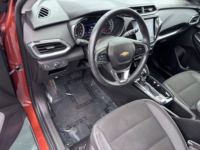 Used 2021 Chevrolet TrailBlazer LT w/ Convenience Package image 9