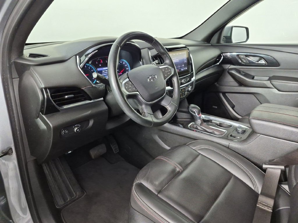 Used 2023 Chevrolet Traverse RS AWD/4WD image 17