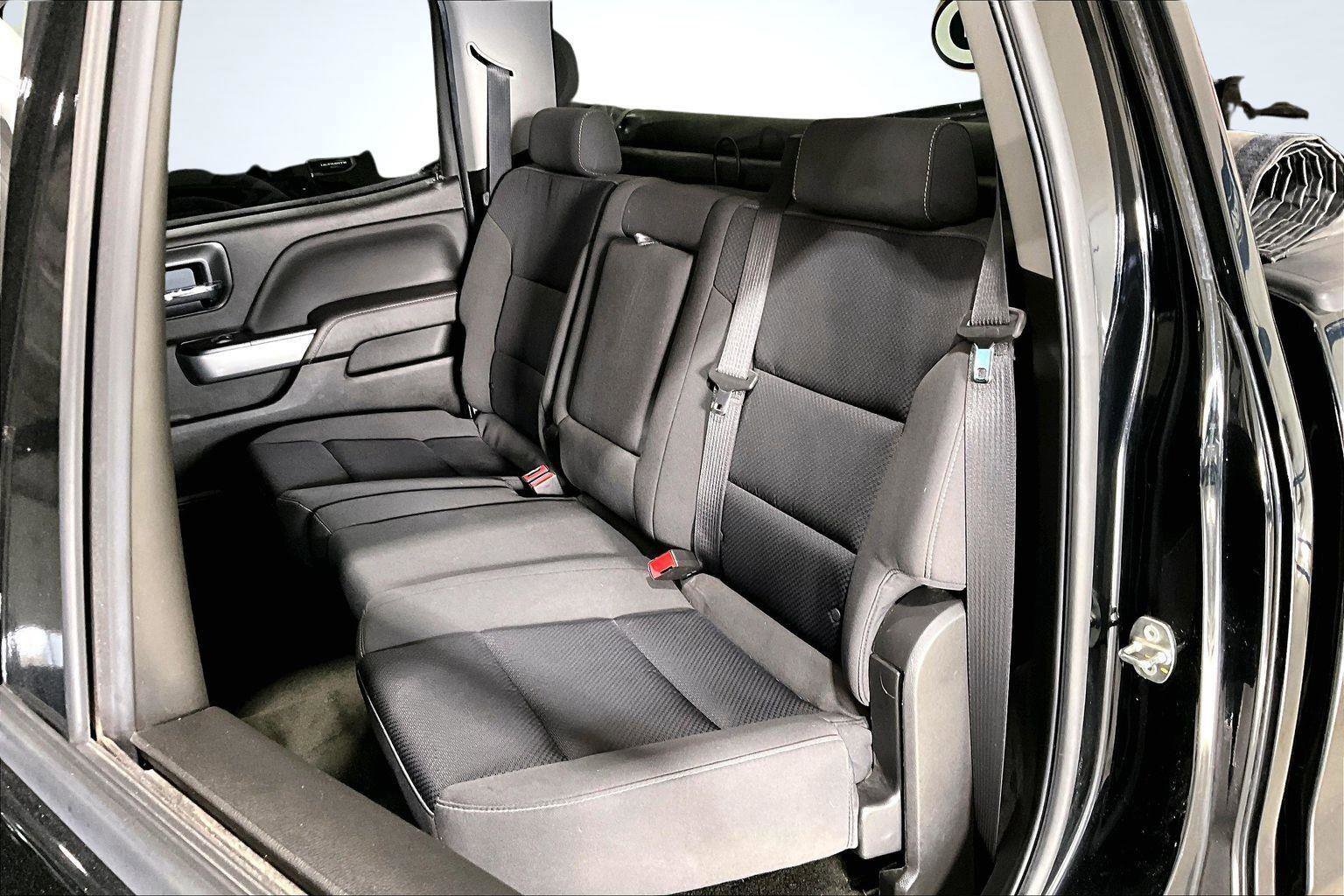 Used 2018 Chevrolet Silverado 2500 LT w/ Z71 Package, Off-Road image 28