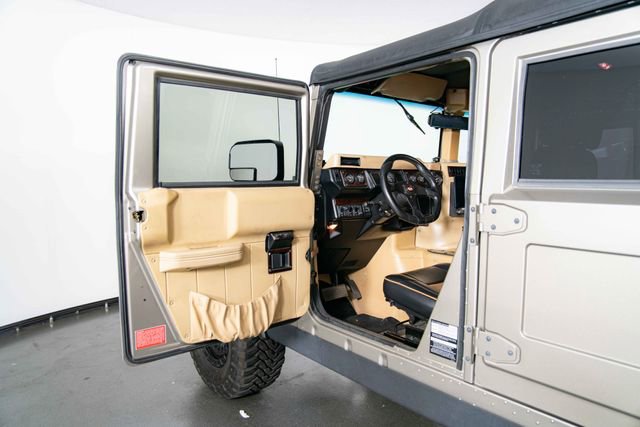 Used 2000 HUMMER H1 4-Door Open Top AWD/4WD image 17