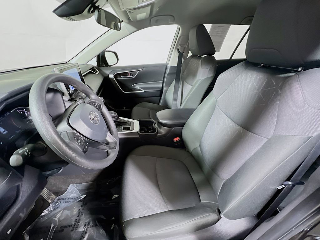 Certified 2025 Toyota RAV4 XLE image 18