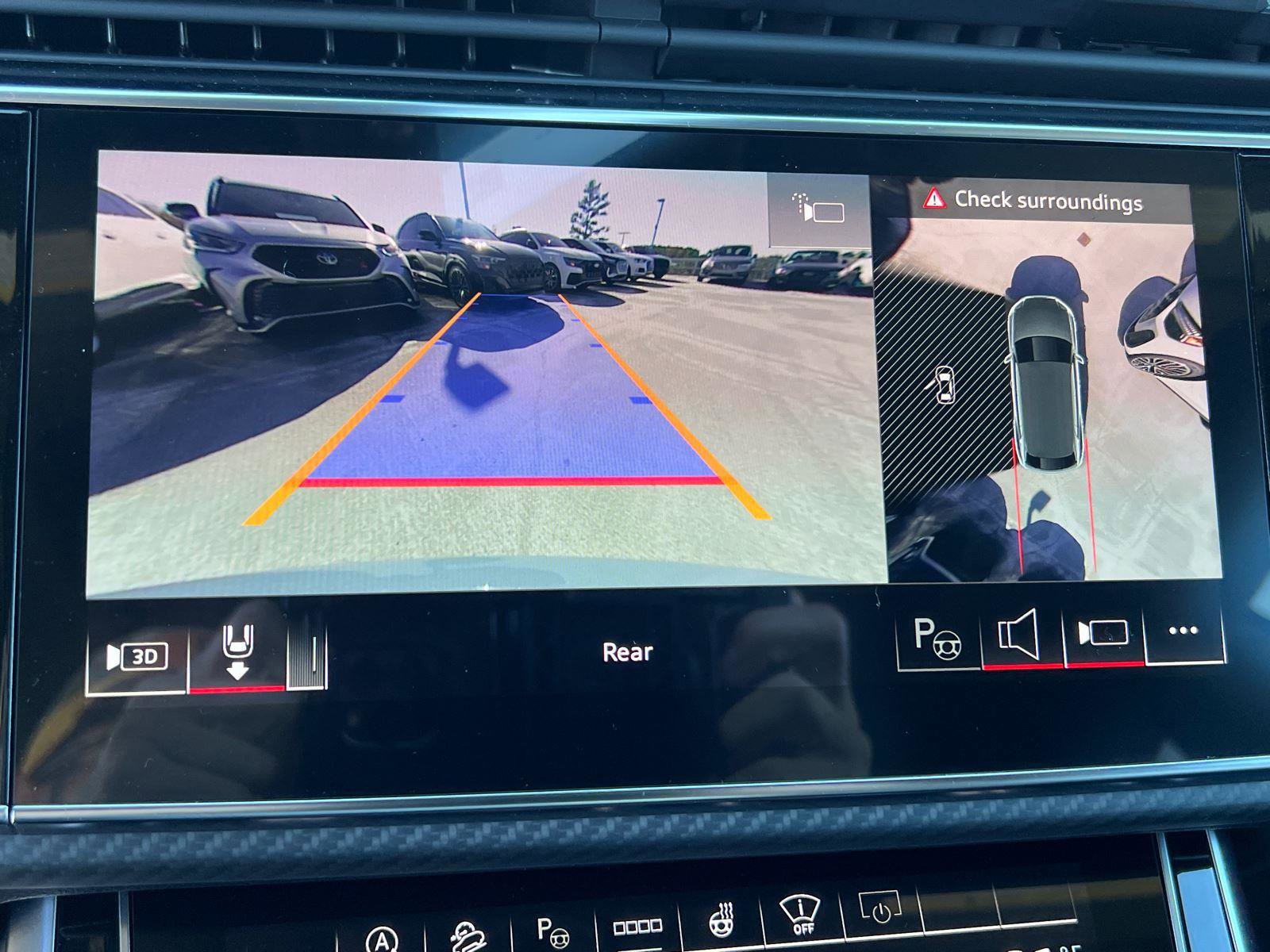 New 2026 Audi SQ8 Prestige image 23