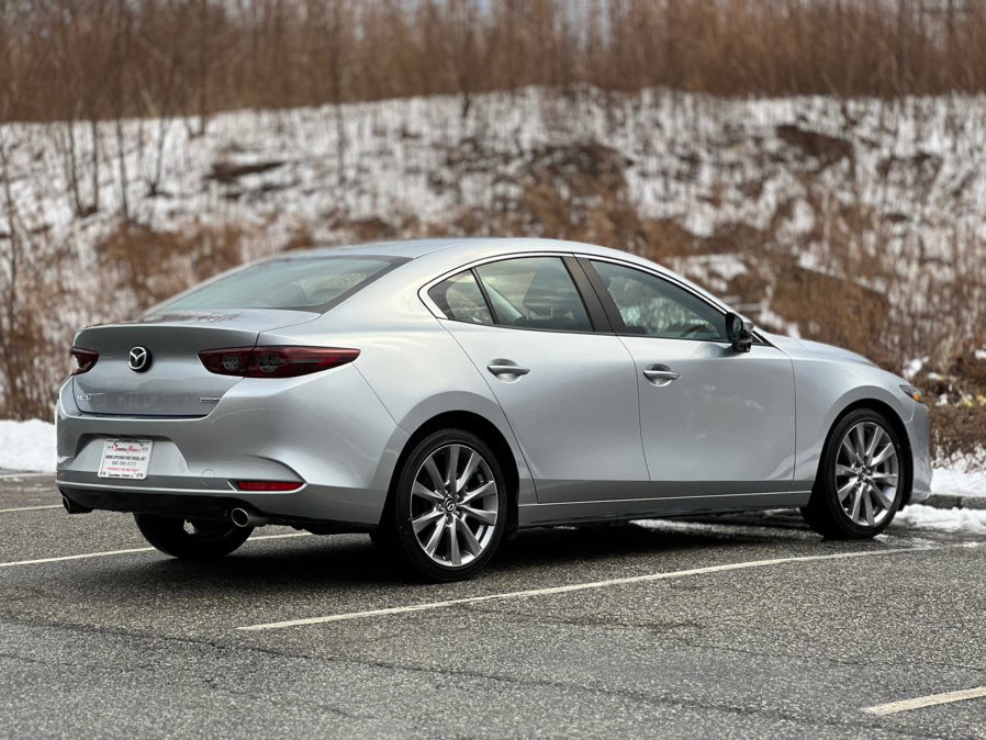 Used 2020 MAZDA MAZDA3 Sedan w/ Select Package image 8