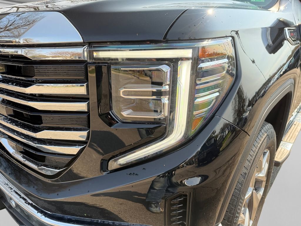 New 2026 GMC Sierra 1500 SLT w/ SLT Premium Plus Package AWD/4WD image 29