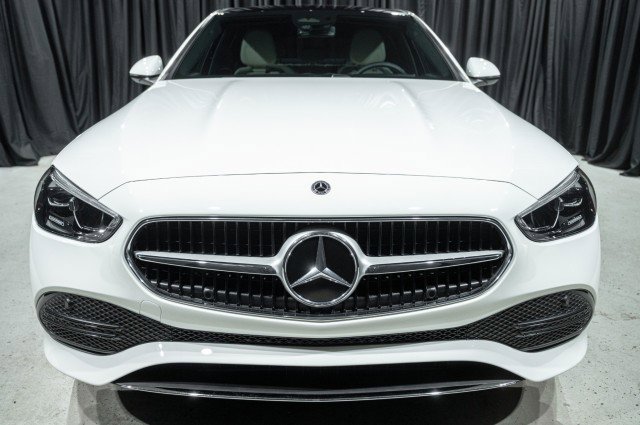 Used 2026 Mercedes-Benz C 300 Sedan image 2
