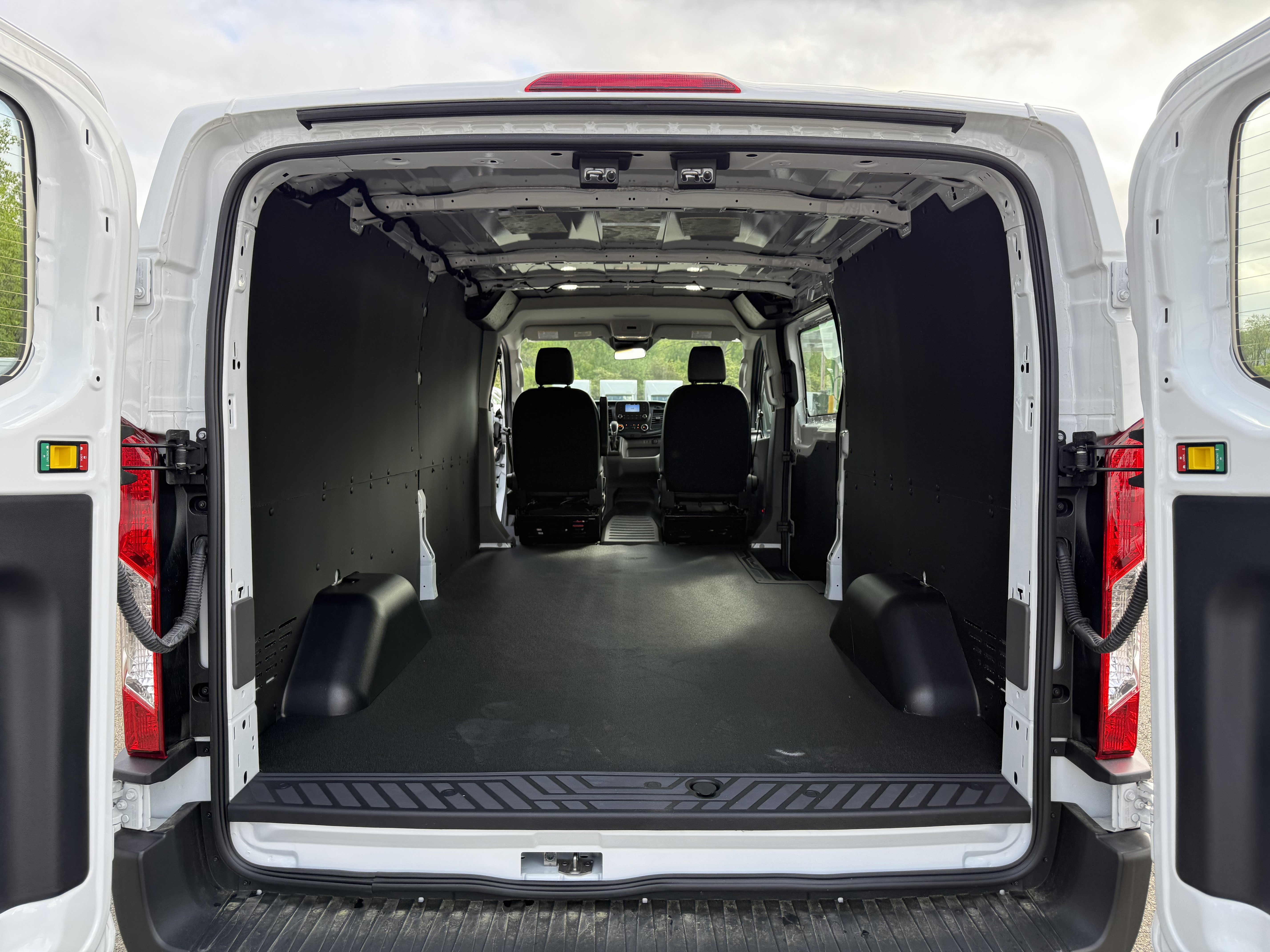 New 2024 Ford Transit 250 XL w/ Load Area Protection Package RWD image 9