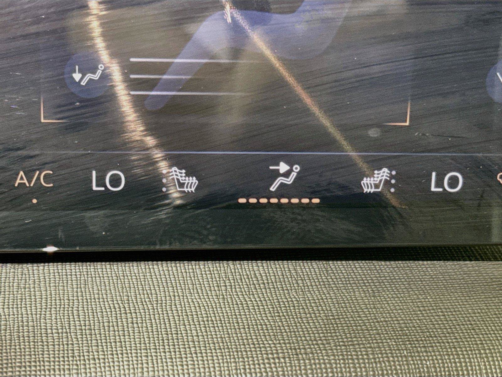 Certified 2026 Buick Enclave Preferred FWD image 19