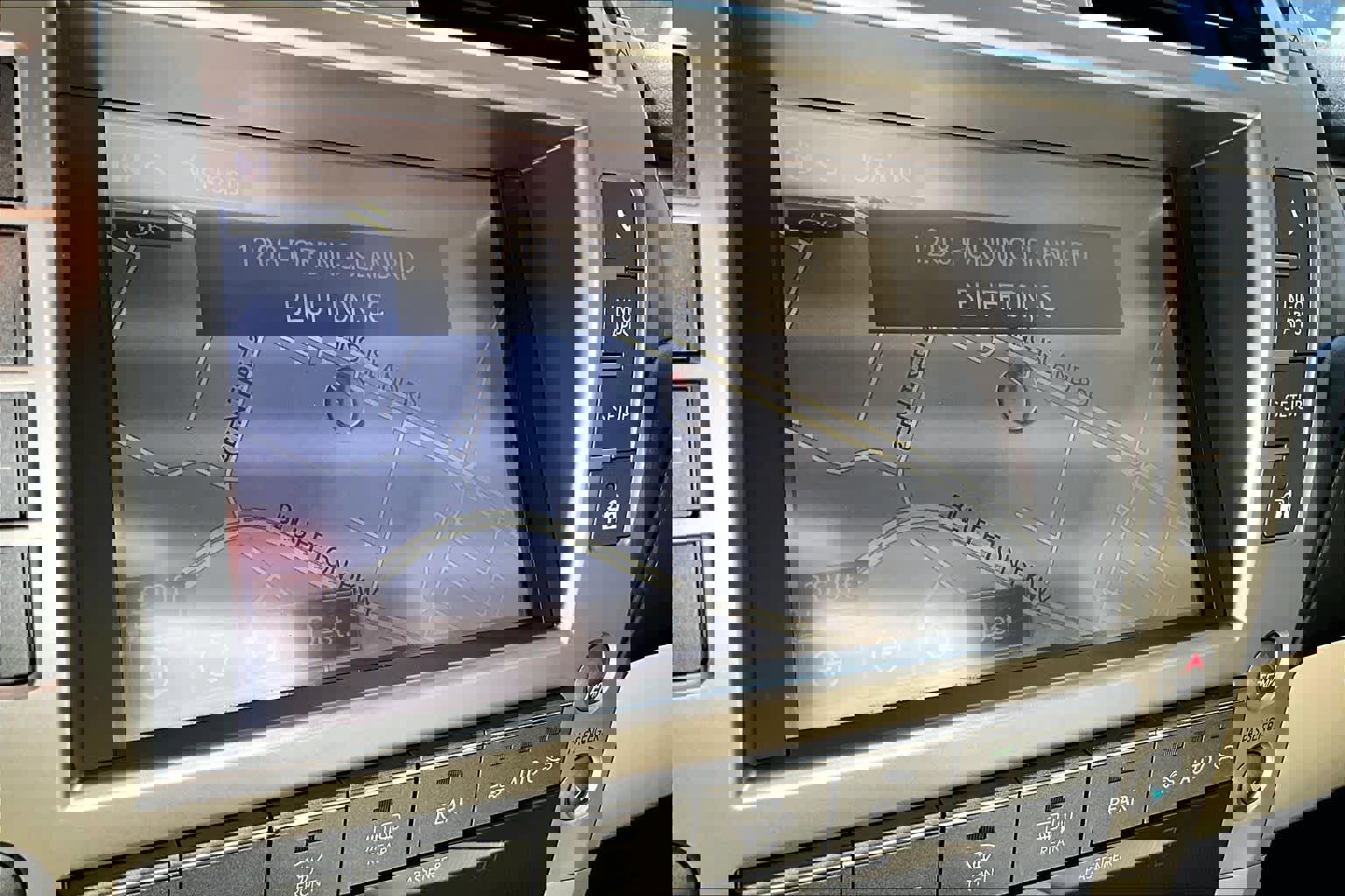 Used 2021 Lexus GX 460 Premium w/ Premium Package image 33