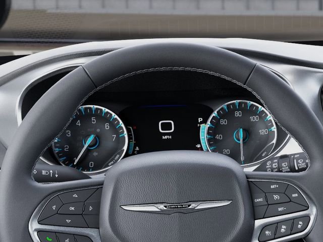 New 2025 Chrysler Voyager LX image 17