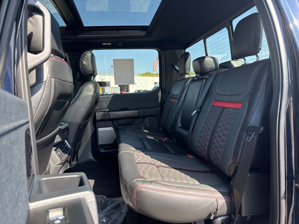 New 2025 Ford F150 Lariat w/ Equipment Group 501A Mid image 27