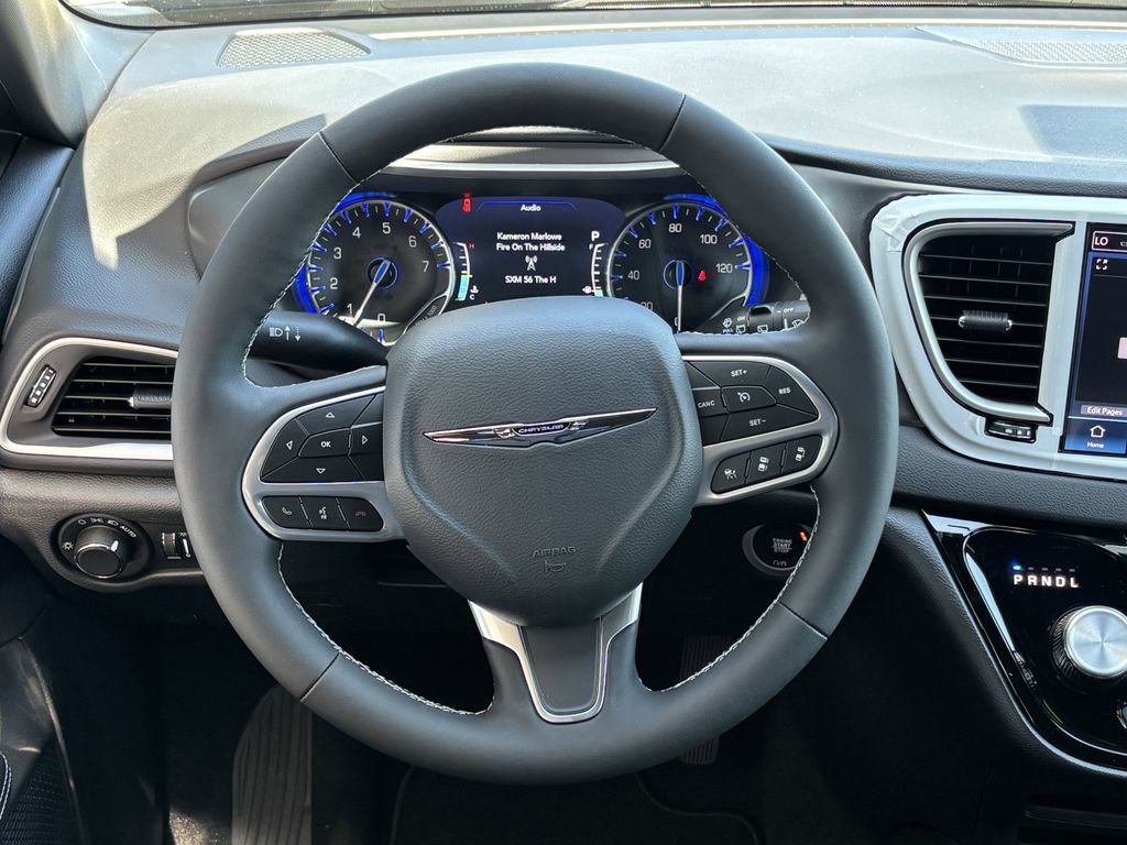 New 2026 Chrysler Voyager LX FWD image 11