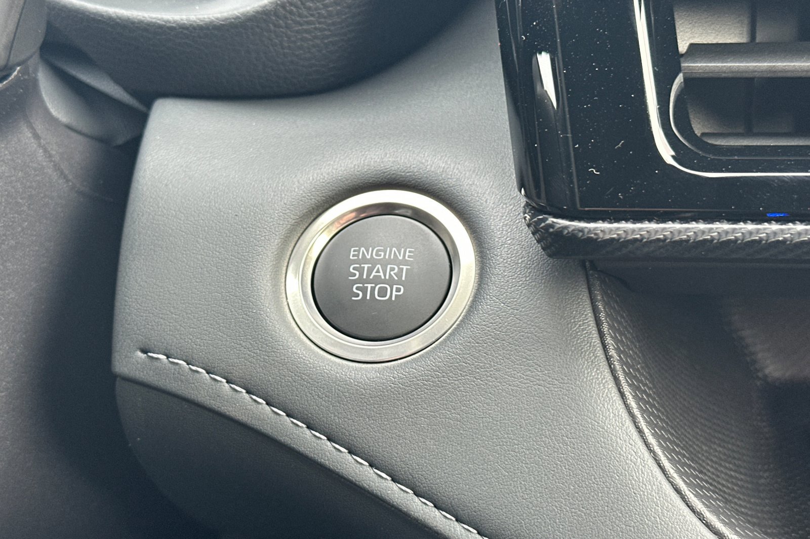 New 2026 Toyota Highlander XSE image 21