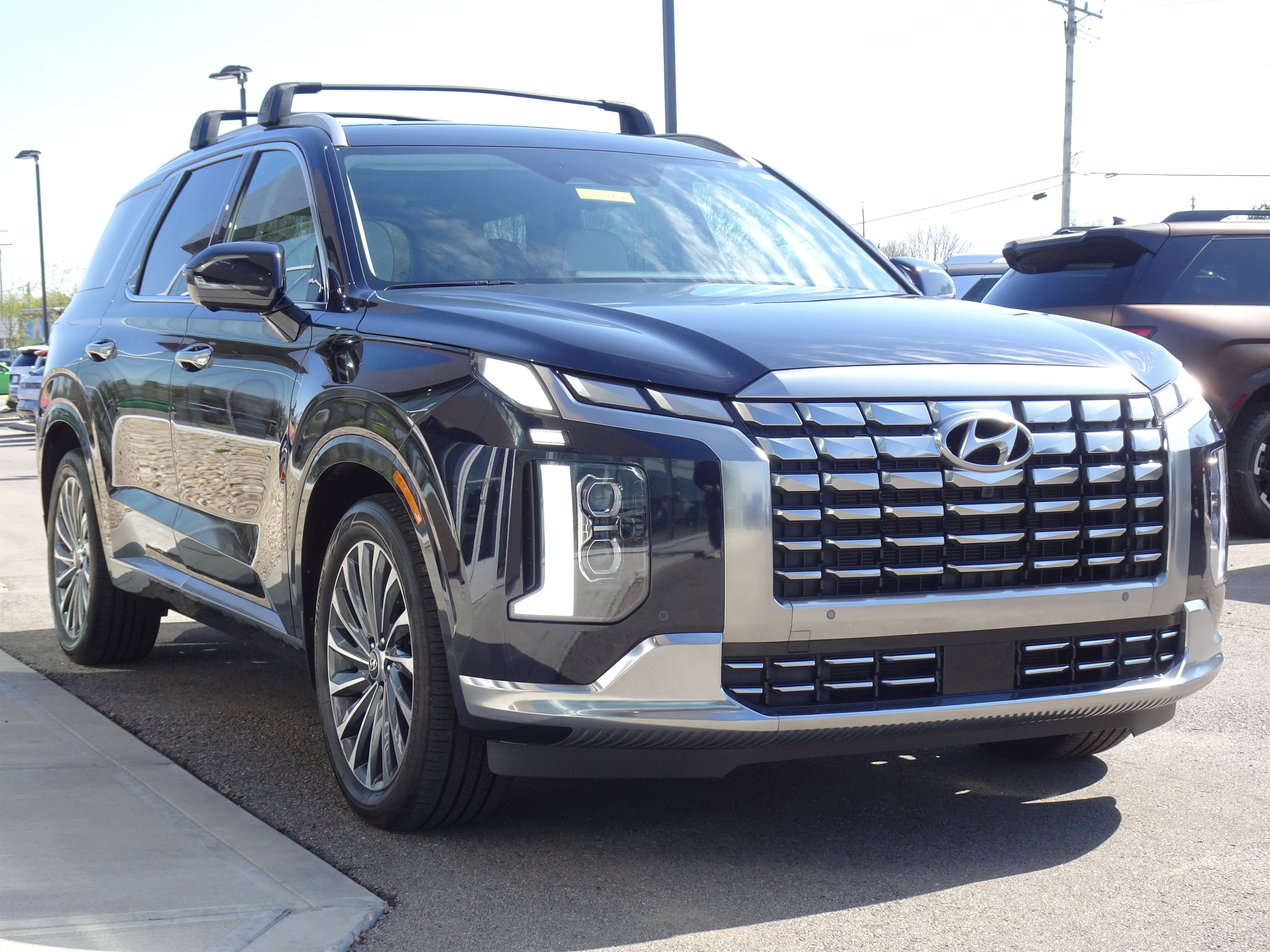 Used 2024 Hyundai Palisade Calligraphy AWD/4WD image 6