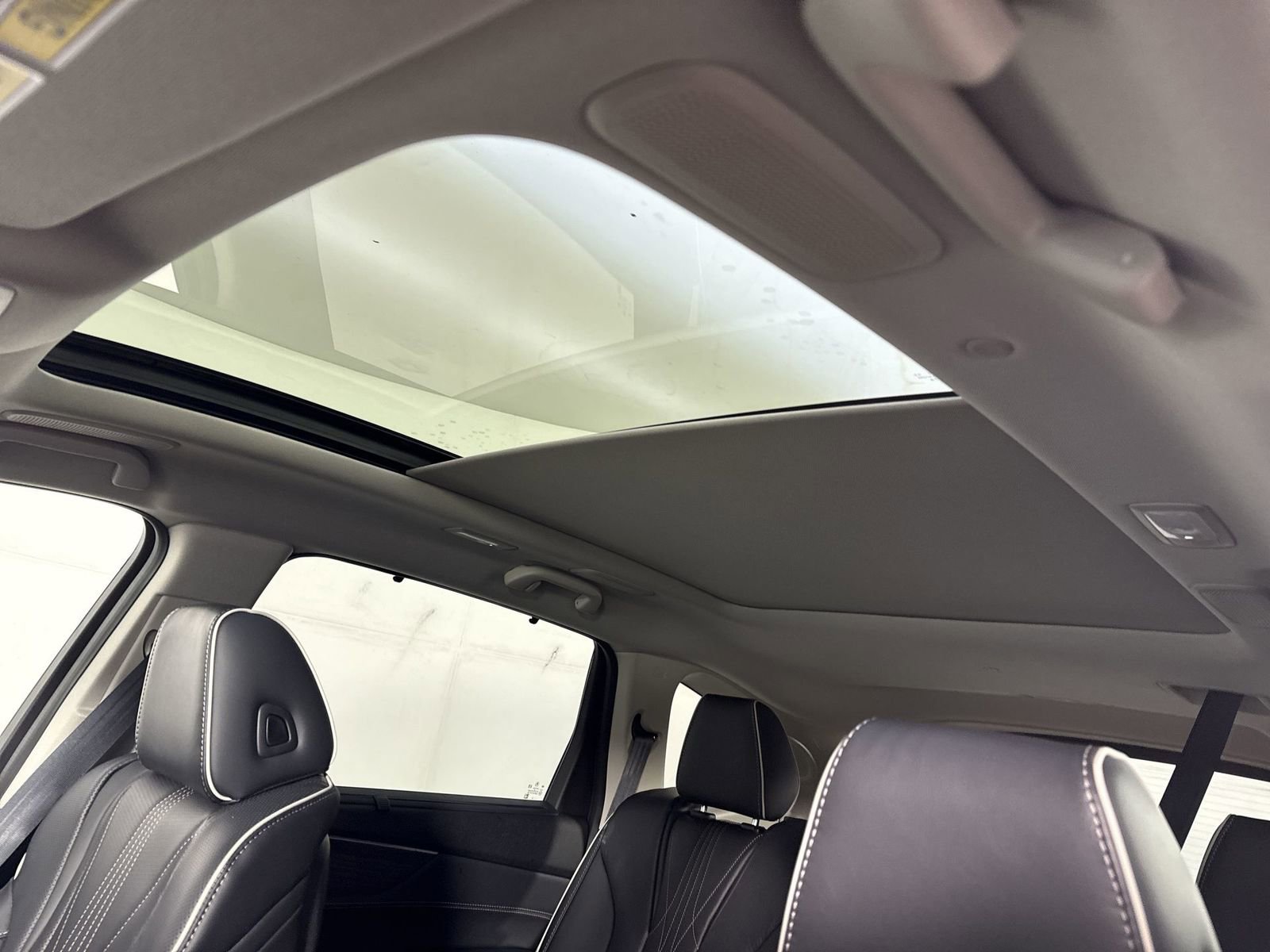 New 2026 Acura MDX SH-AWD w/ Advance Package image 18