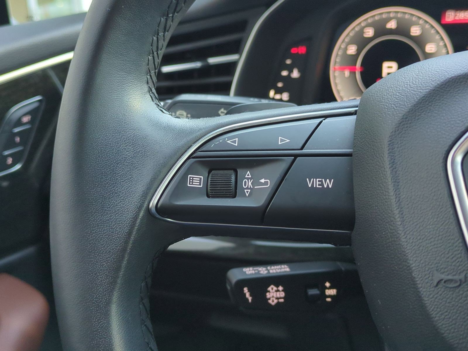 Used 2022 Audi Q7 Premium Plus image 19