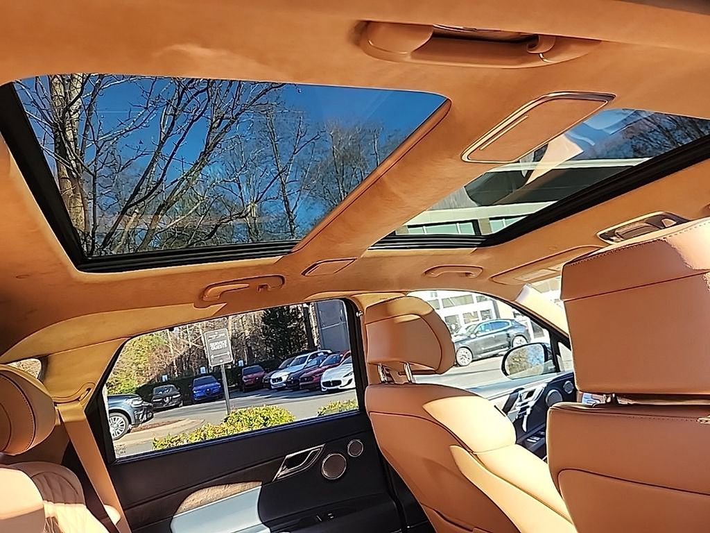 Used 2023 Genesis GV80 3.5T w/ Prestige Package image 5