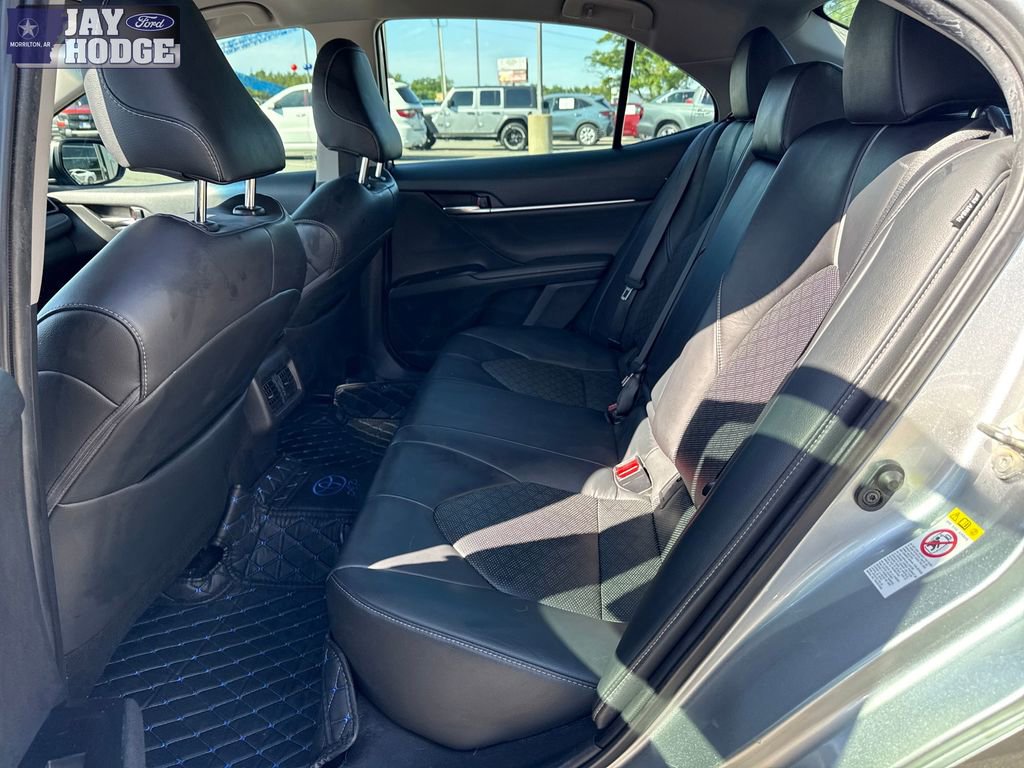 Used 2019 Toyota Camry XSE FWD image 27