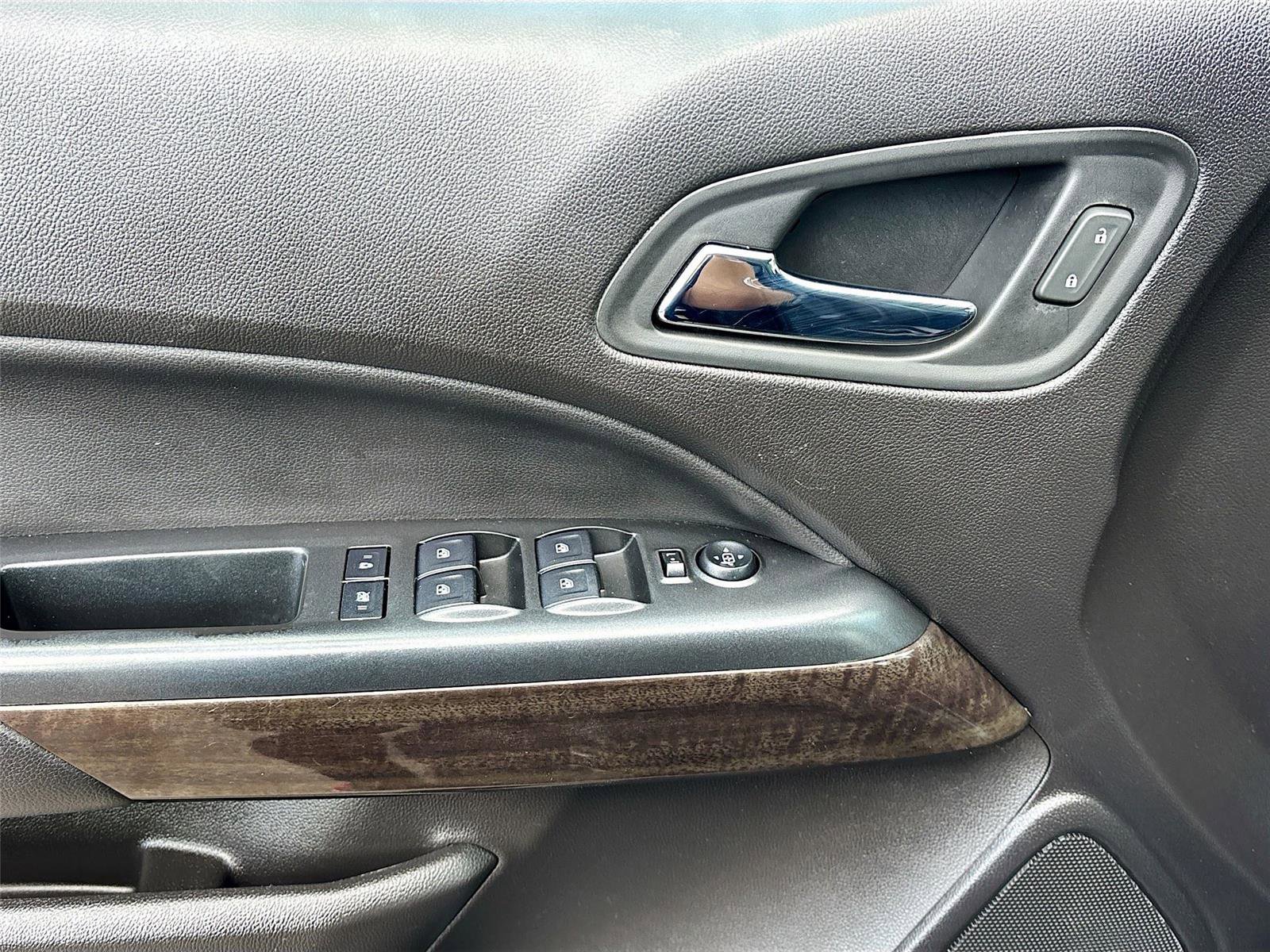 Used 2018 GMC Canyon SLT w/ Driver Alert Package AWD/4WD image 17