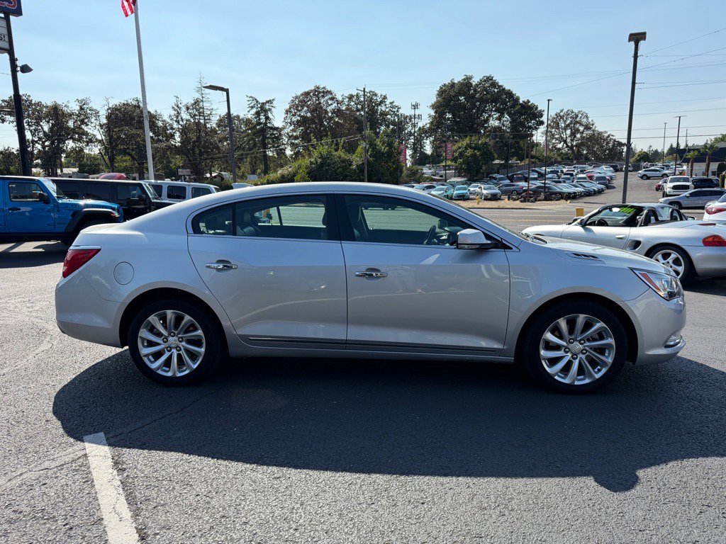 Used 2015 Buick LaCrosse Leather FWD image 9