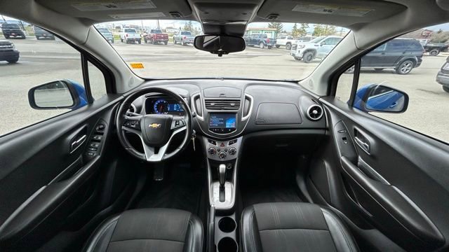 Used 2016 Chevrolet Trax LT w/ LT Convenience Package AWD/4WD image 11