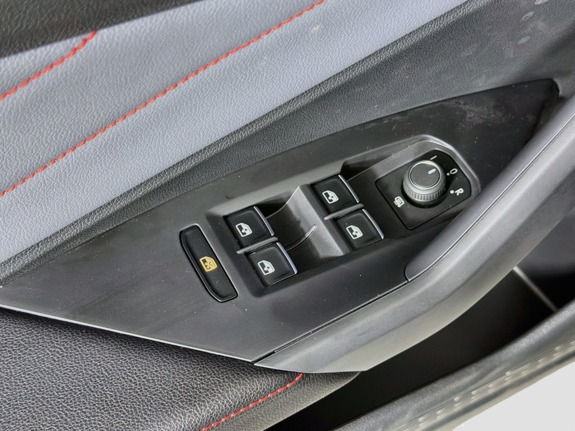 New 2027 Volkswagen Jetta GLI Autobahn FWD image 15