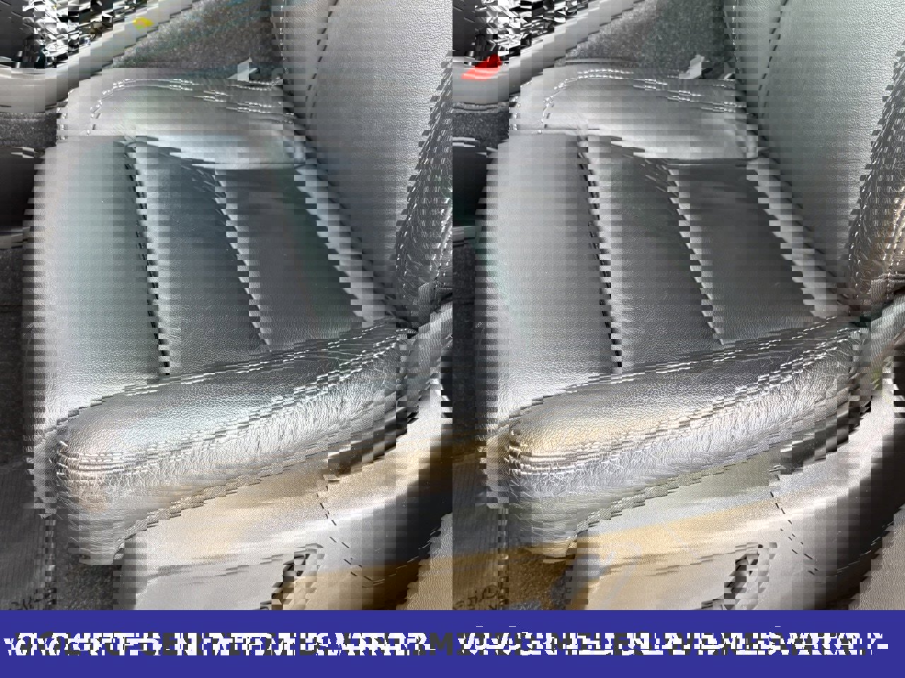 Certified 2023 Volvo XC40 B4 Plus image 27