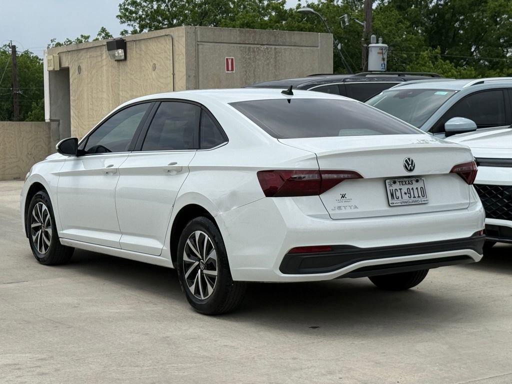 Used 2024 Volkswagen Jetta S FWD image 7