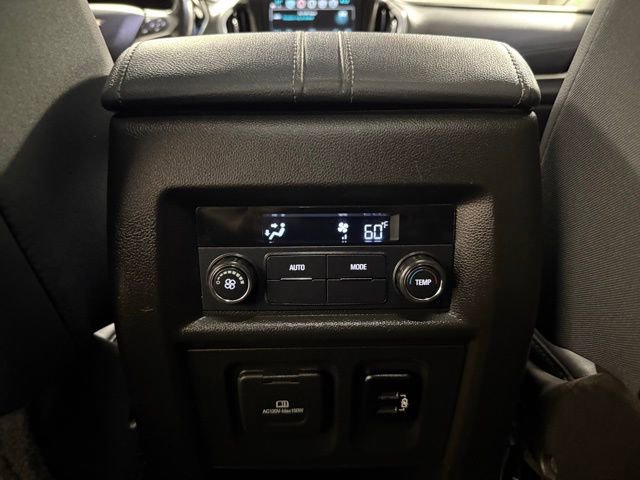 Used 2018 Chevrolet Traverse LT image 23