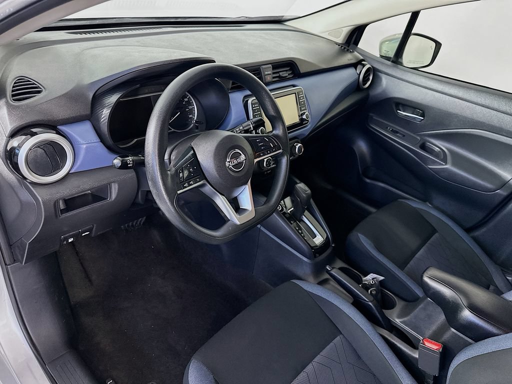Used 2023 Nissan Versa SV FWD image 29