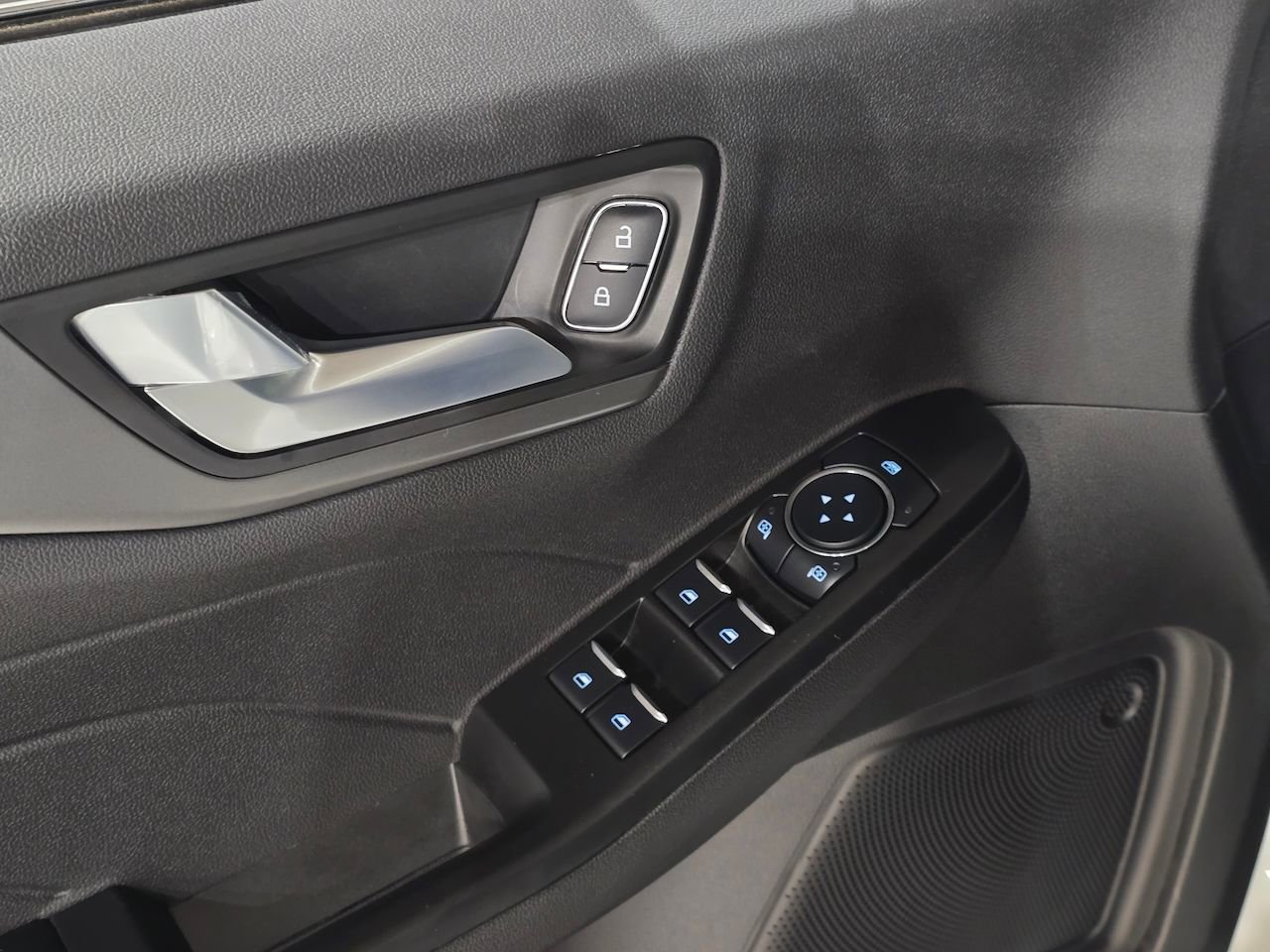 New 2026 Ford Escape SE image 14