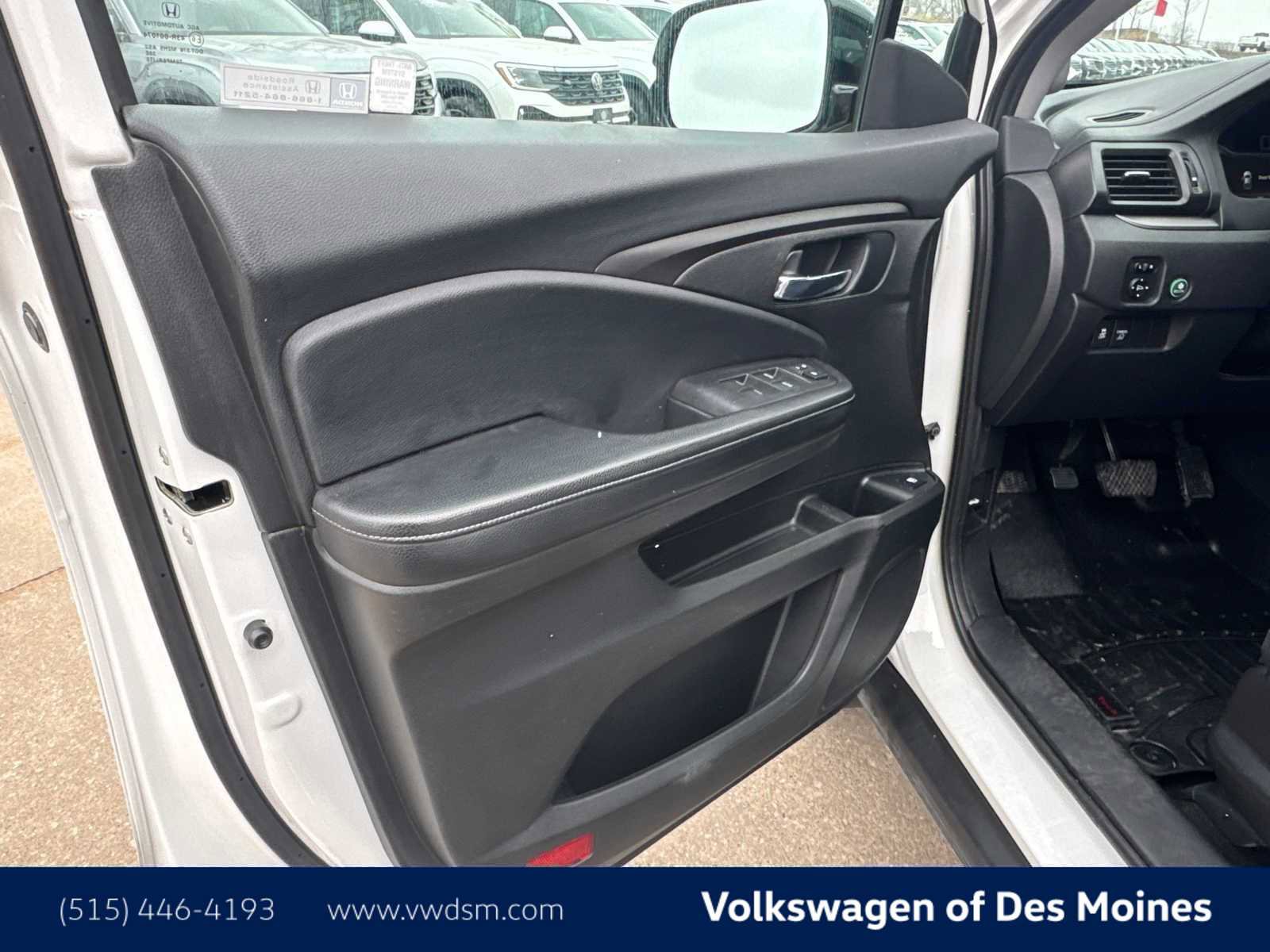 Used 2019 Honda Ridgeline Sport image 23