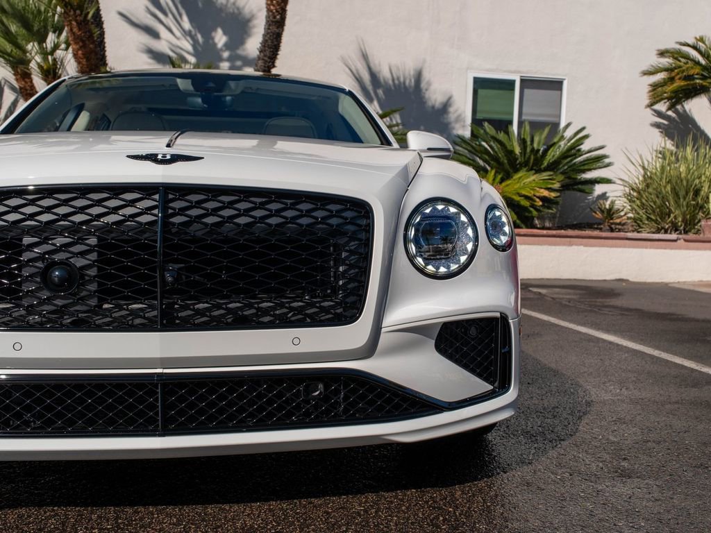 New 2026 Bentley Flying Spur Plug-In Hybrid AWD/4WD image 39