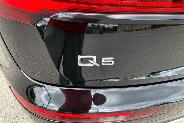 Used 2023 Audi Q5 2.0T Premium Plus w/ Premium Plus Package AWD/4WD image 33