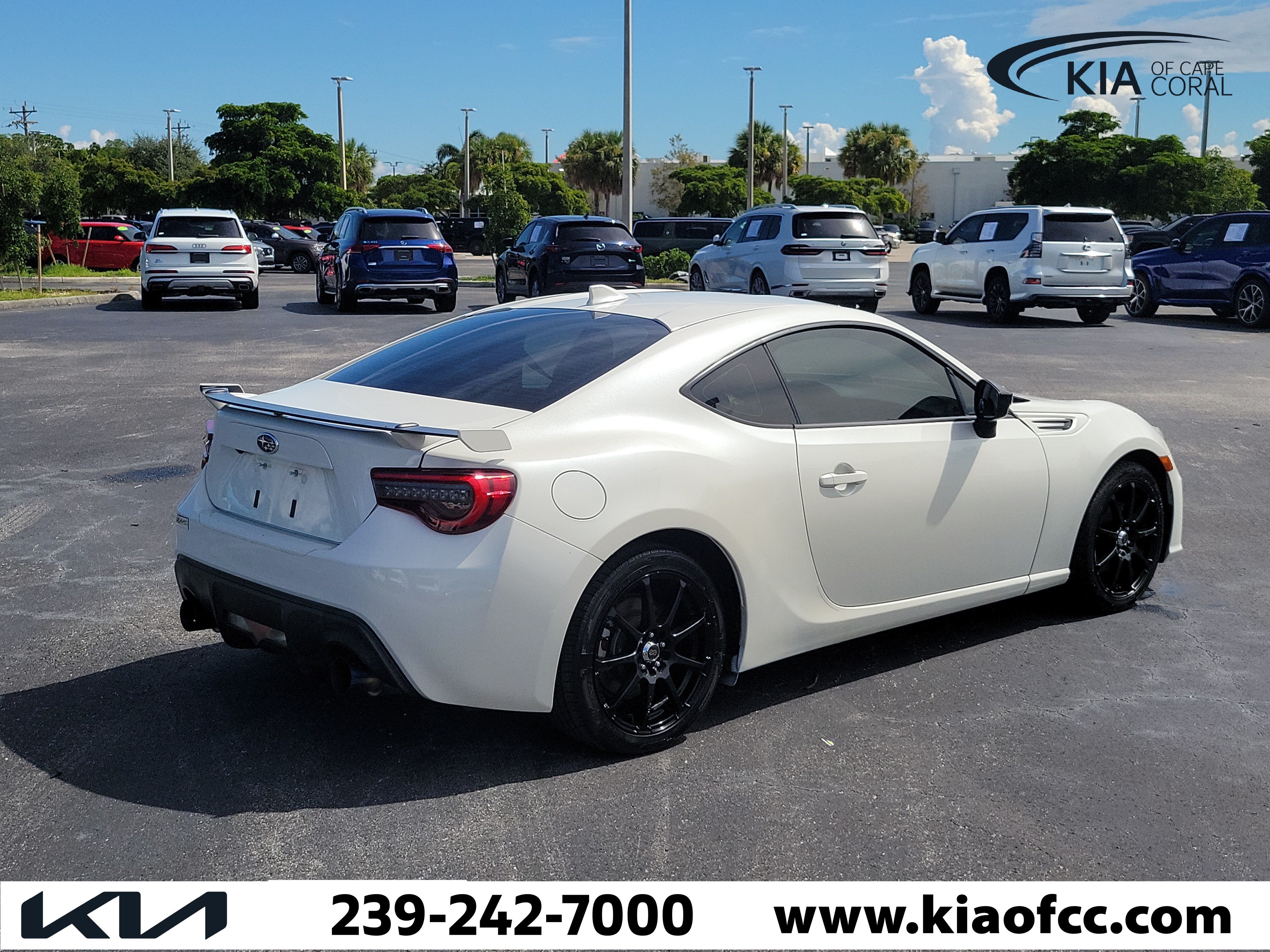 Used 2018 Subaru BRZ Limited w/ Popular Package #1 RWD image 6