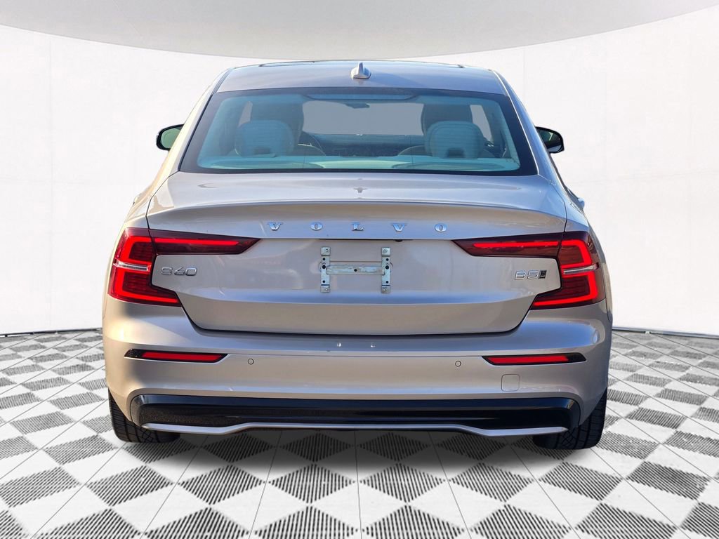 Used 2024 Volvo S60 B5 Core image 20