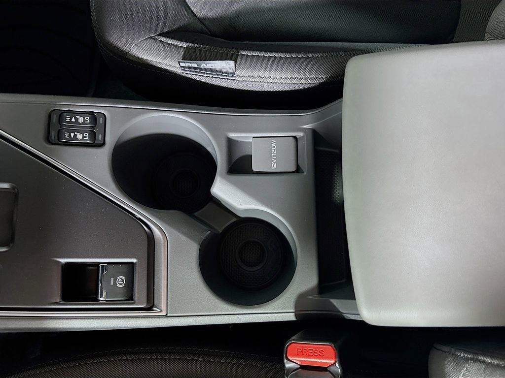 Certified 2025 Subaru Crosstrek 2.0i Premium image 16