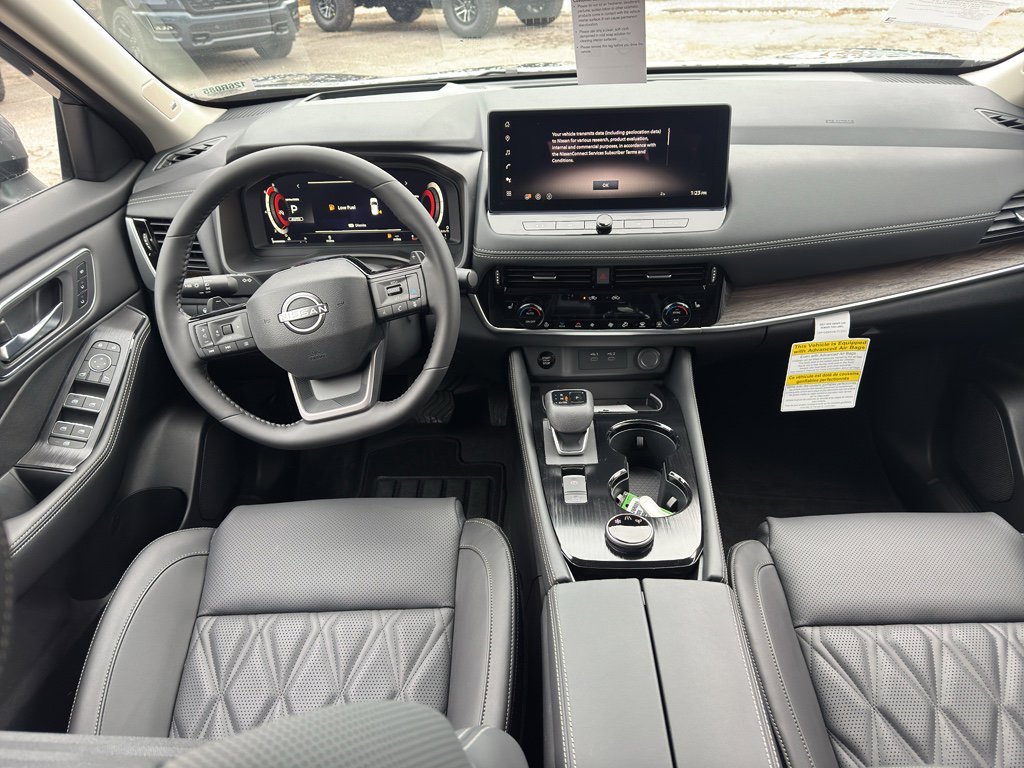New 2026 Nissan Rogue Platinum w/ Platinum Premium Package image 12