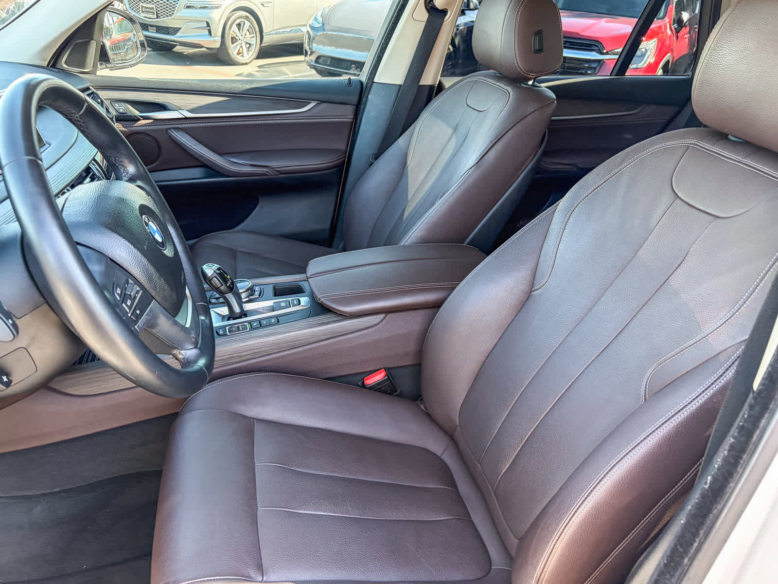 Used 2014 BMW X5 xDrive35d image 16