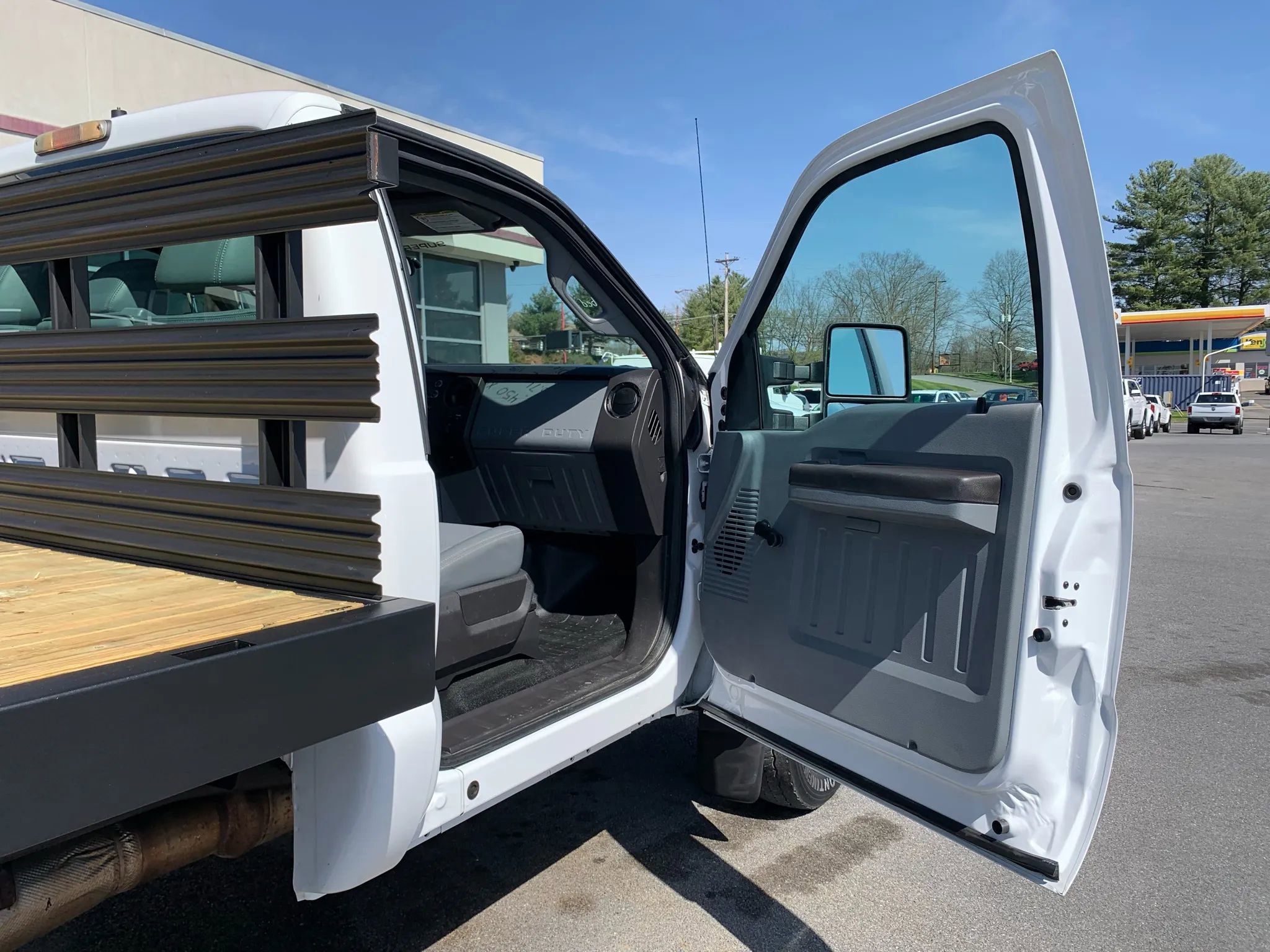 Used 2013 Ford F450 XL w/ High Capacity Trailer Tow Pkg RWD image 18