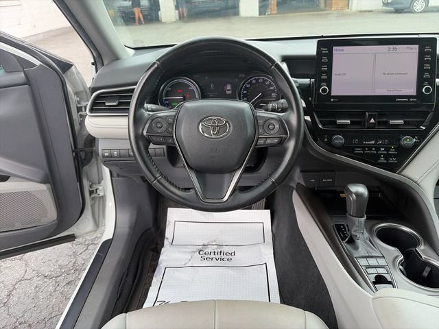 Used 2022 Toyota Camry XSE FWD image 13