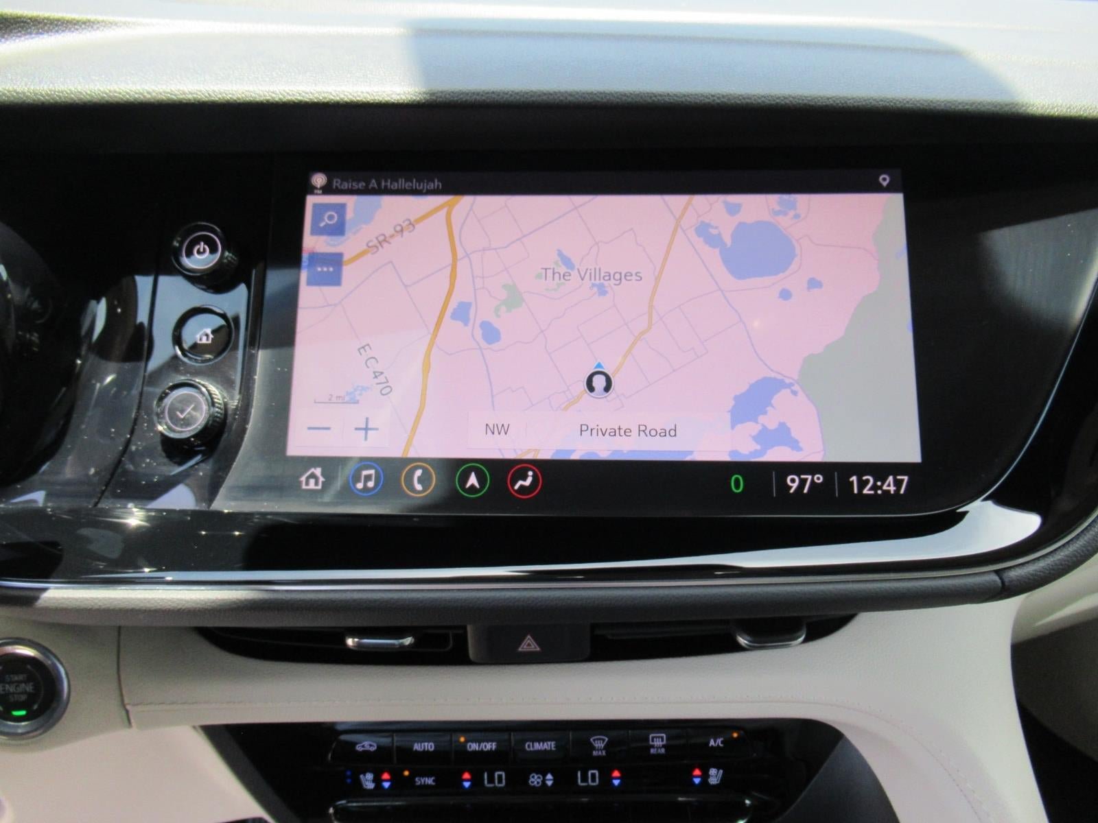 Used 2021 Buick Envision Avenir w/ Technology Package II FWD image 26