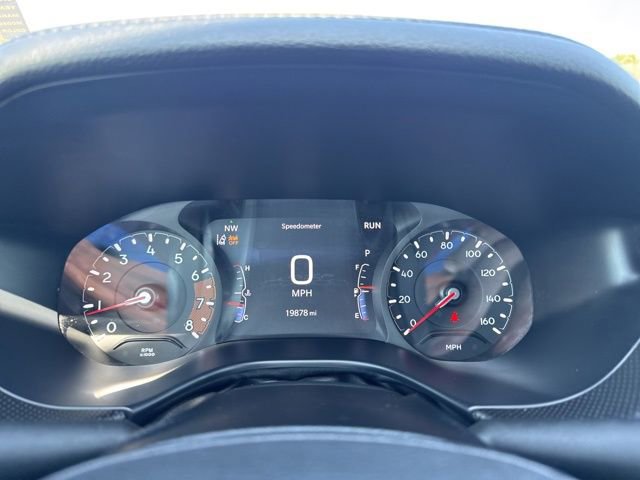 Used 2025 Jeep Compass Trailhawk AWD/4WD image 14