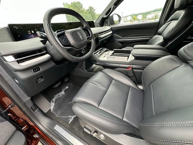 New 2027 Lincoln Navigator Reserve w/ Jet Appearance Package AWD/4WD image 15