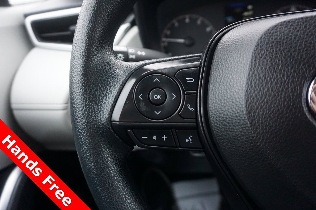 Certified 2023 Toyota Corolla Cross L image 4