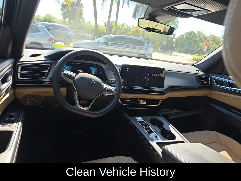 Used 2024 Volkswagen Atlas Cross Sport SE image 3